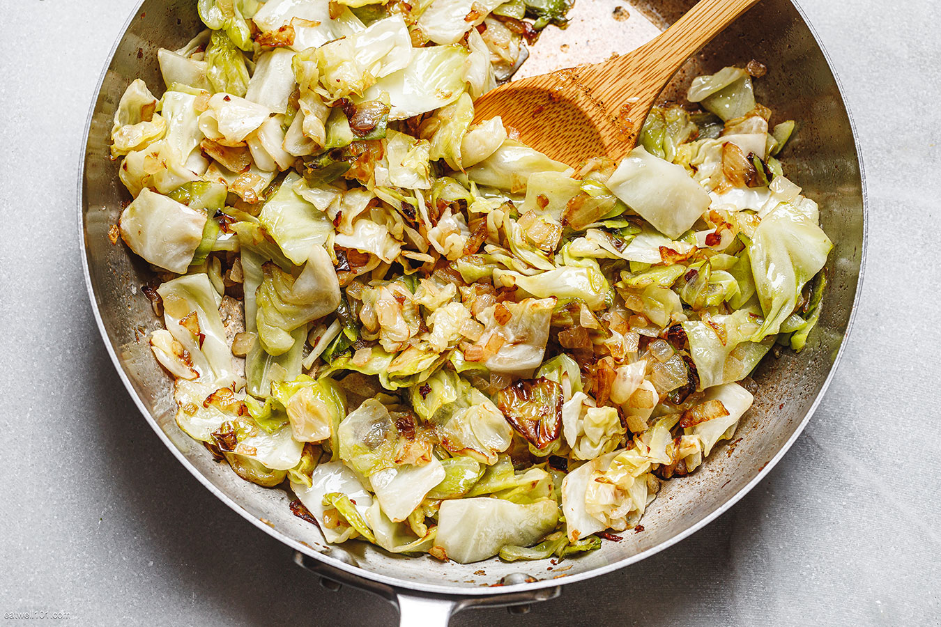 Sautéed Garlic Cabbage Kale Skillet recipe