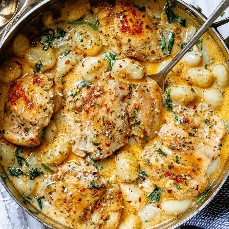 Creamy Spinach Chicken Gnocchi Recipe — Eatwell101