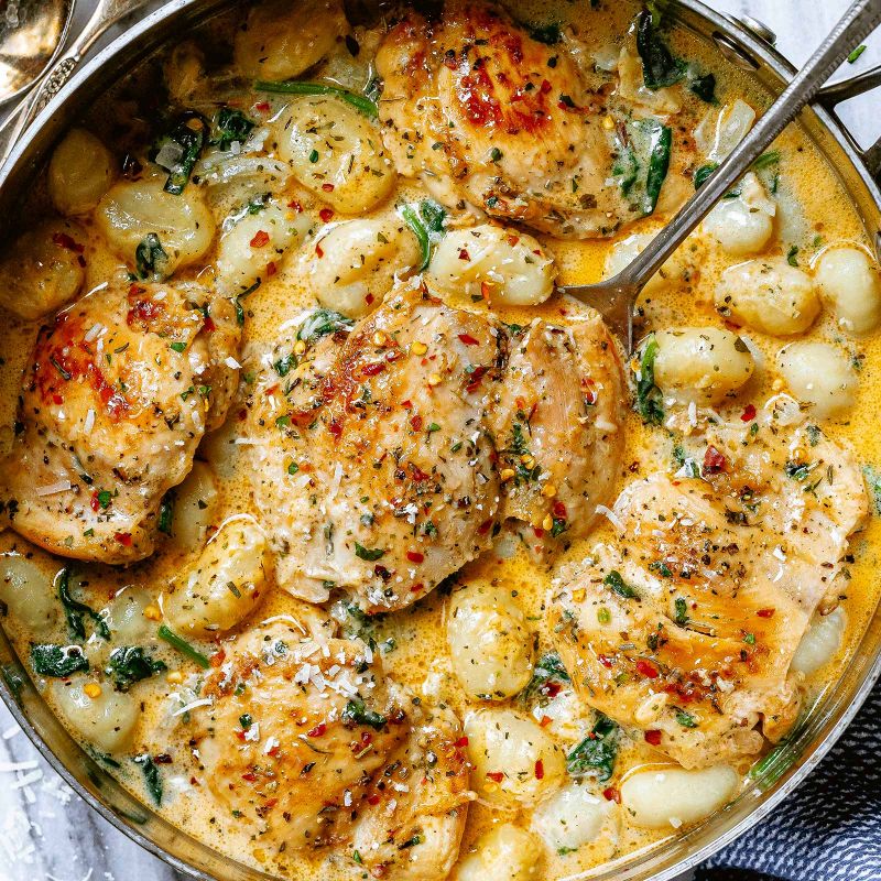 Creamy Garlic Spinach Chicken Thighs Recipe with Gnocchi – Chicken and ...