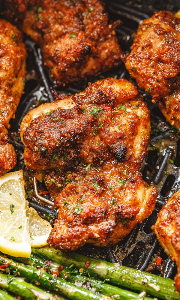 Air-Fryer Chicken Thighs and Asparagus