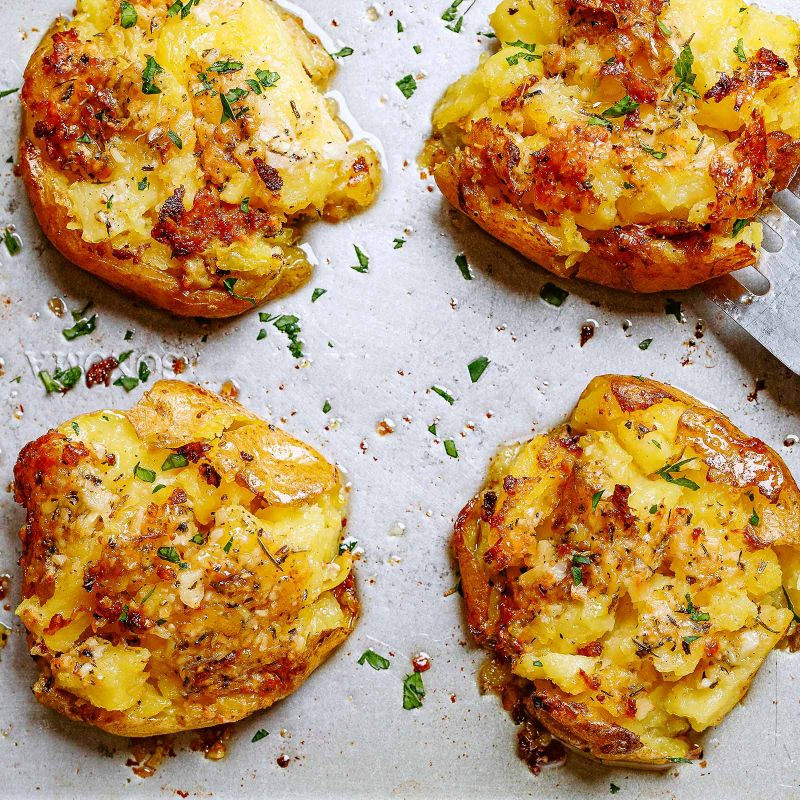 Cheesy Crispy Smashed Potatoes