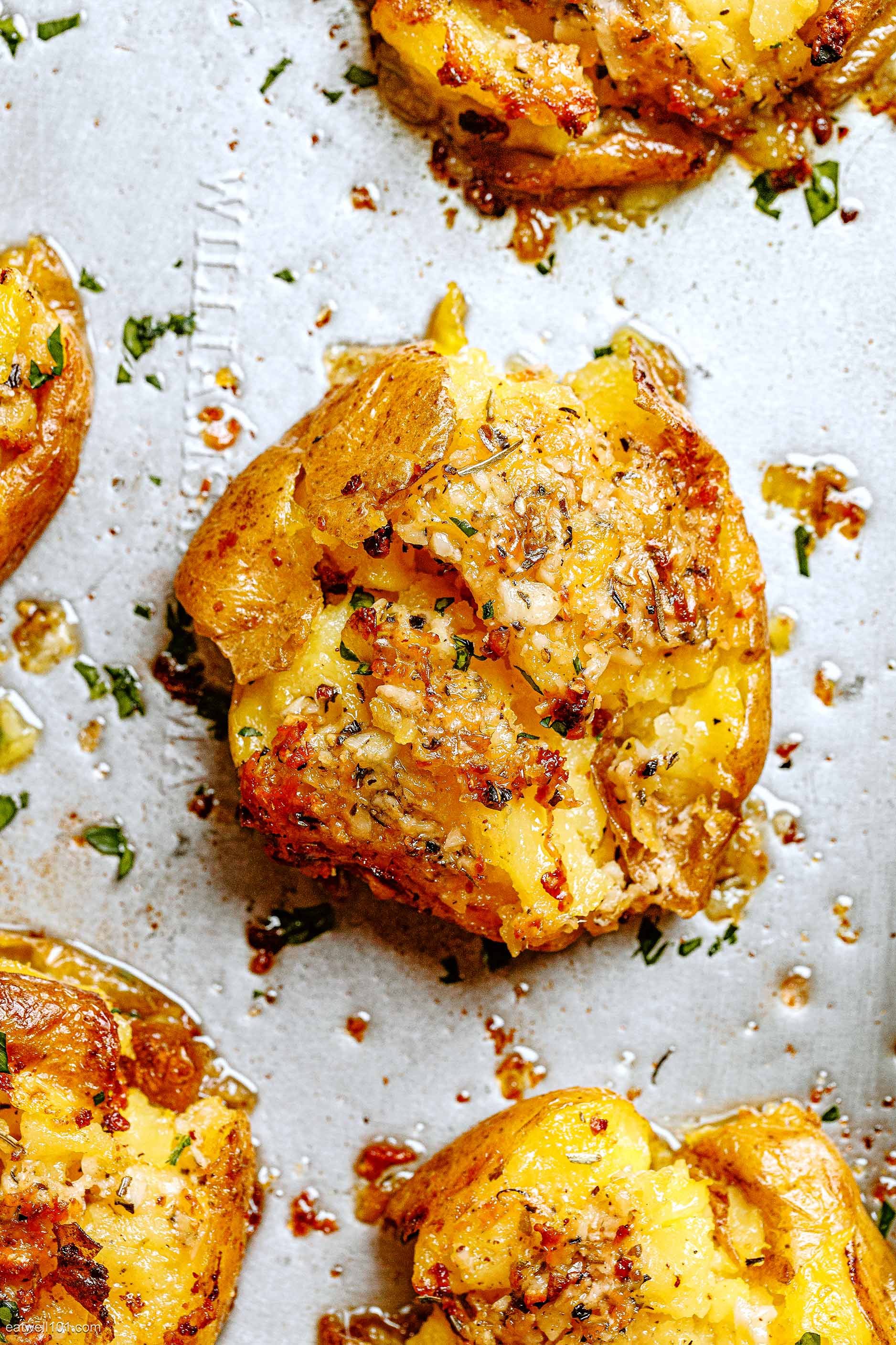 Smashed Potatoes (Garlic Parmesan) - Downshiftology