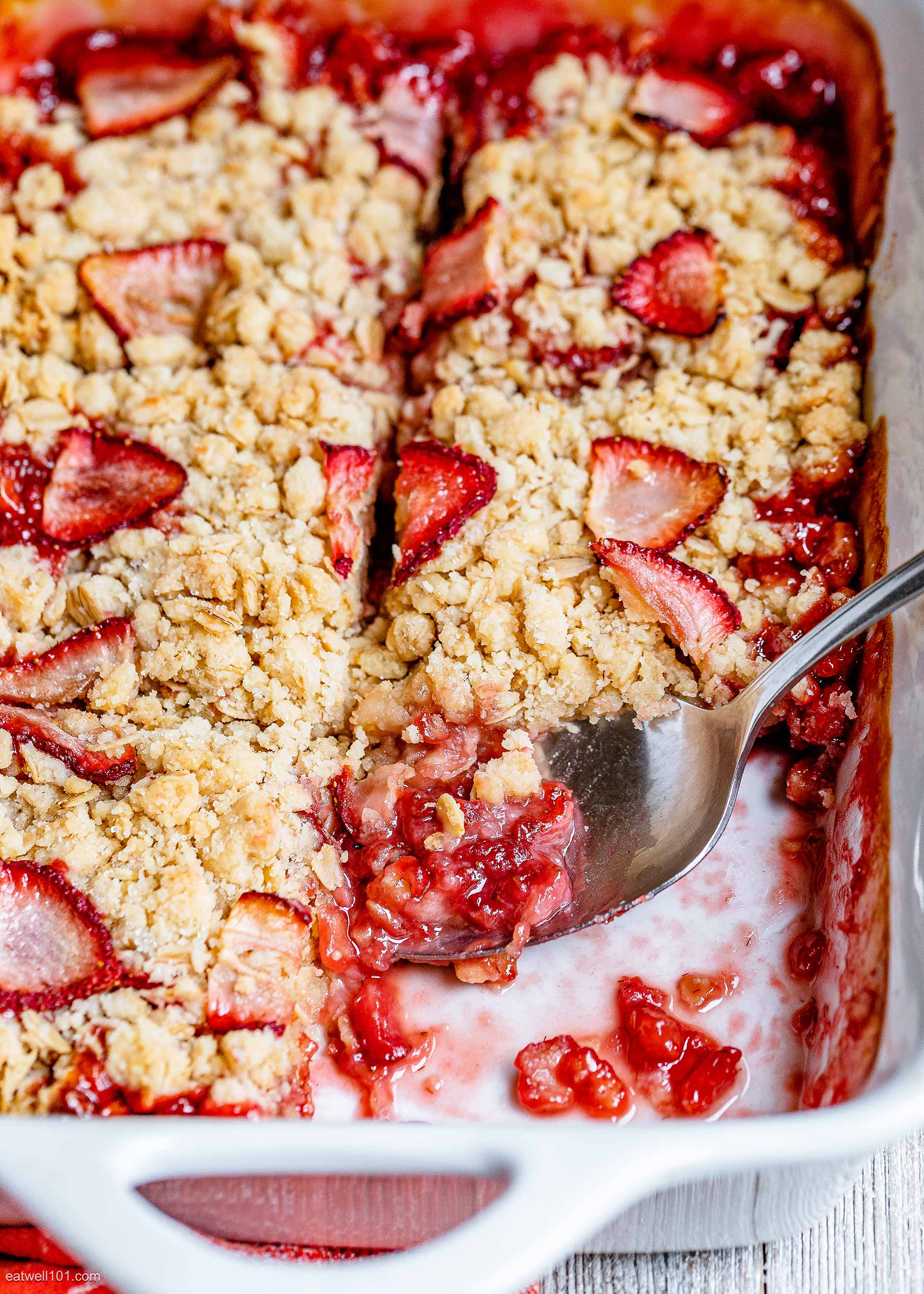 easy Strawberry Crumble Recipe