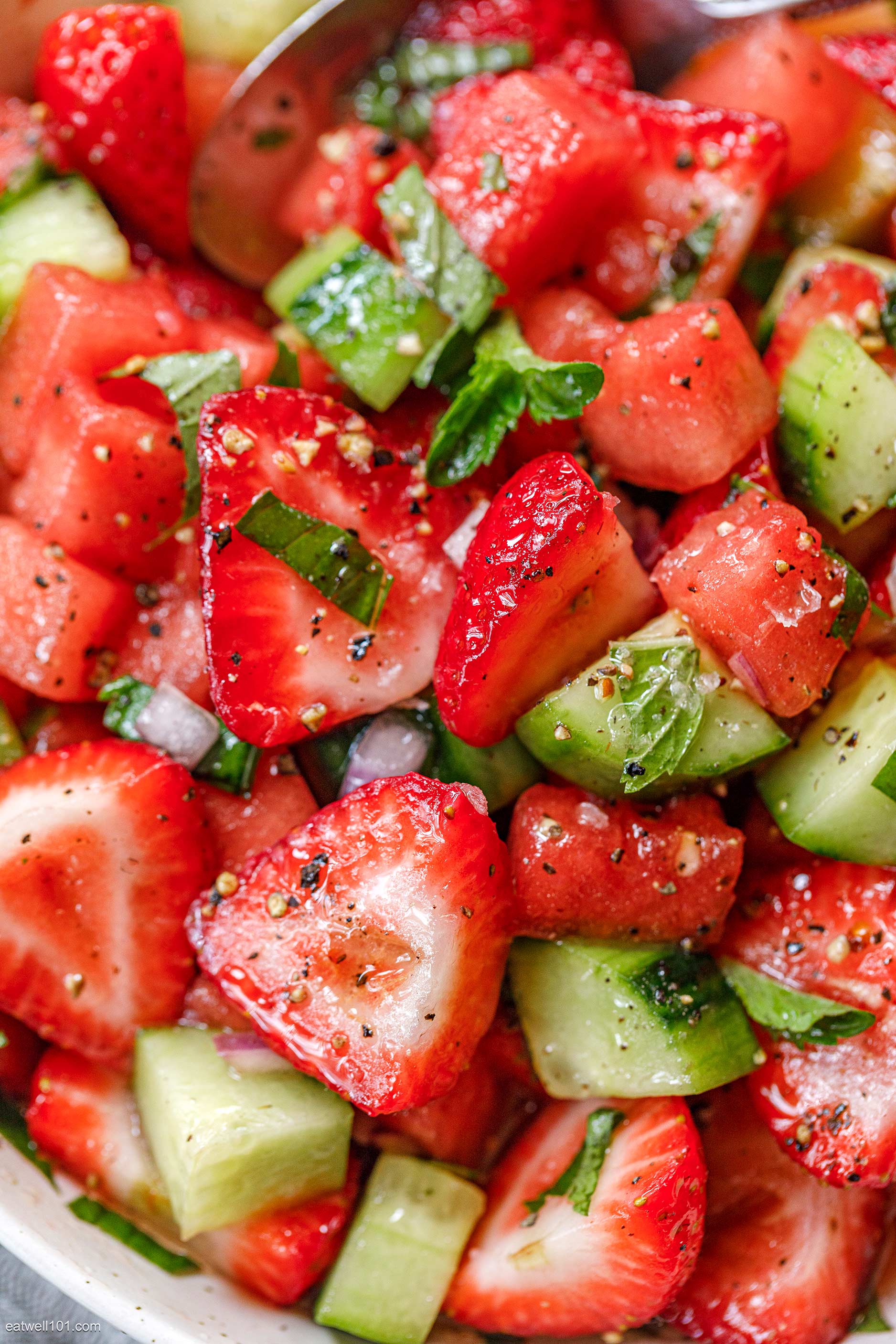 easy strawberry salad recipe