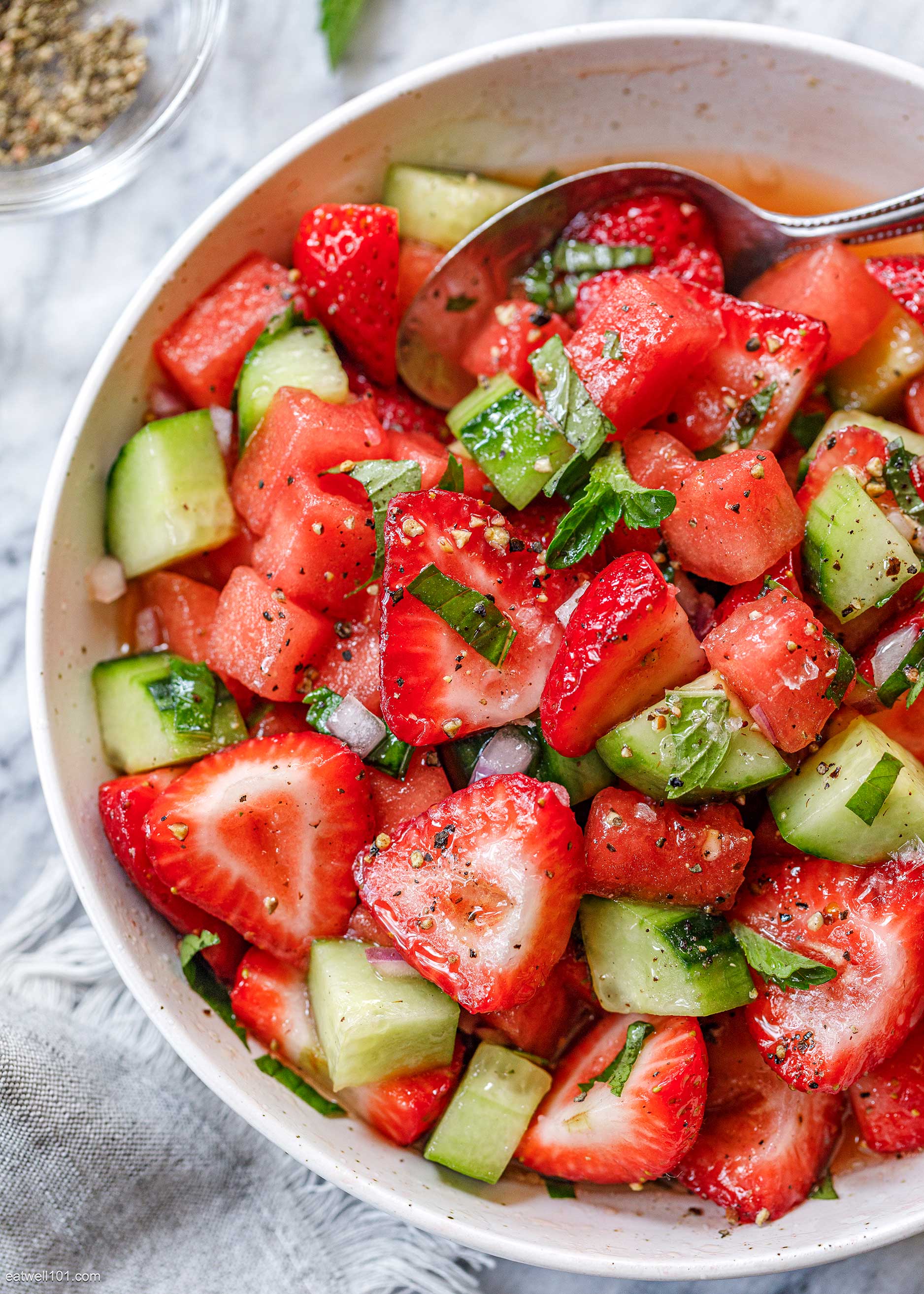 Cucumber Strawberry Salad