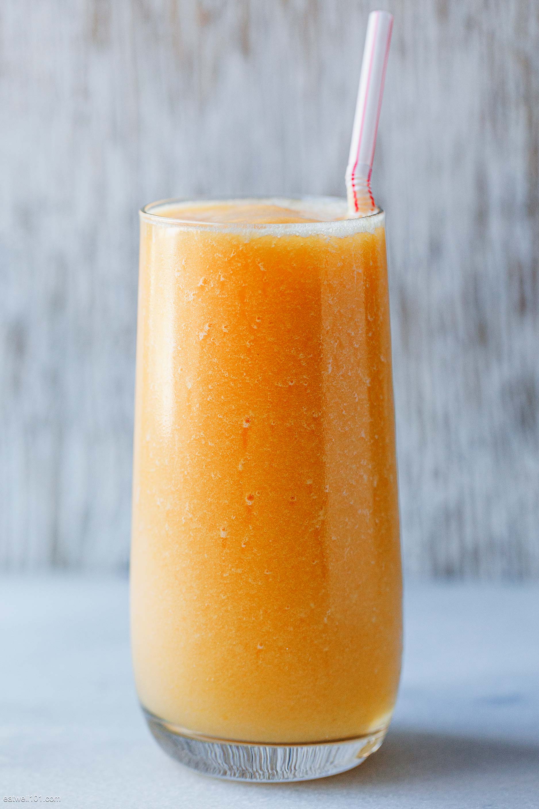 Easy Peach Smoothie recipe