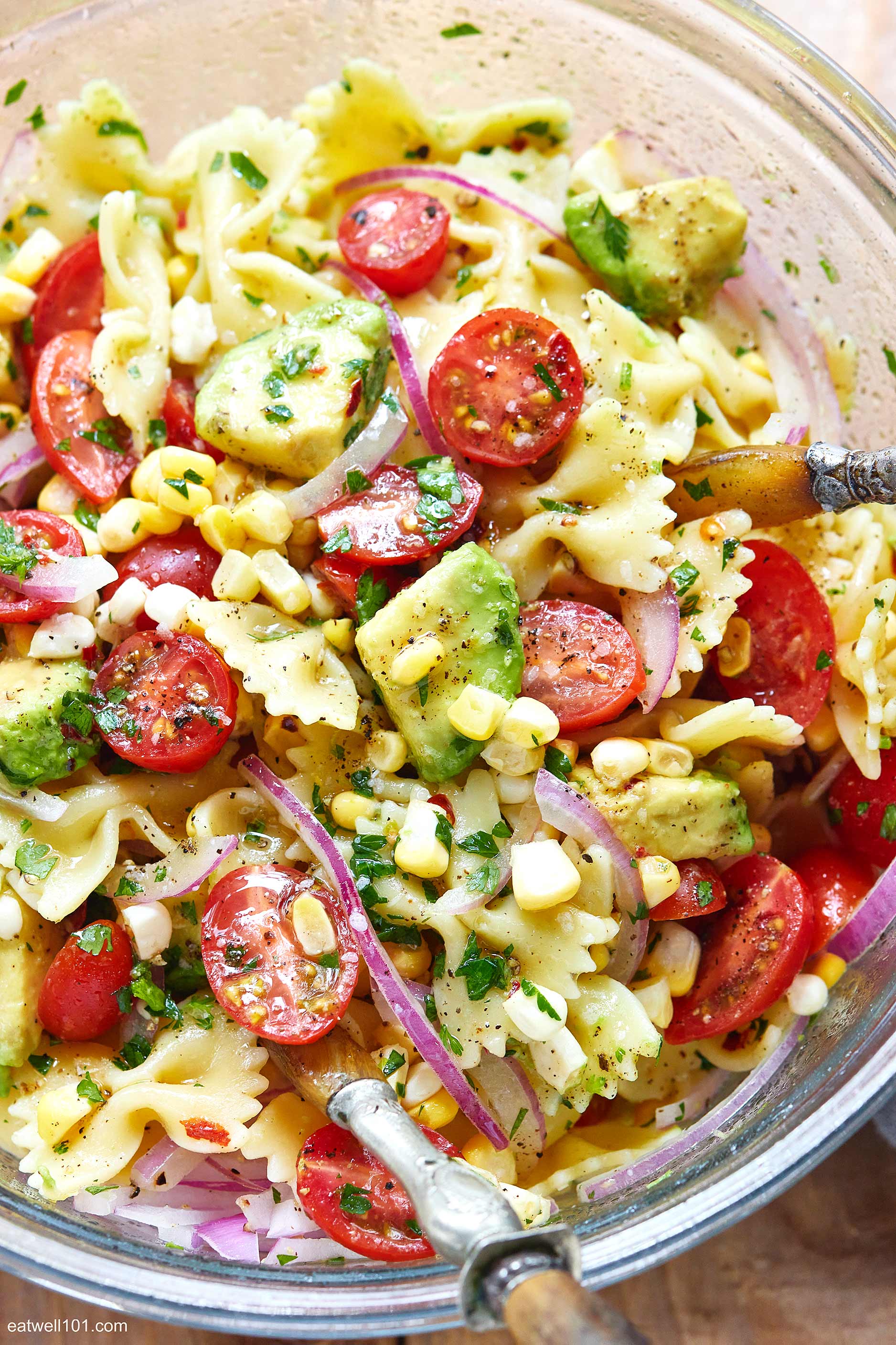 Easy Pasta Salad with Avocado – How to Make Pasta Salad — Eatwell101