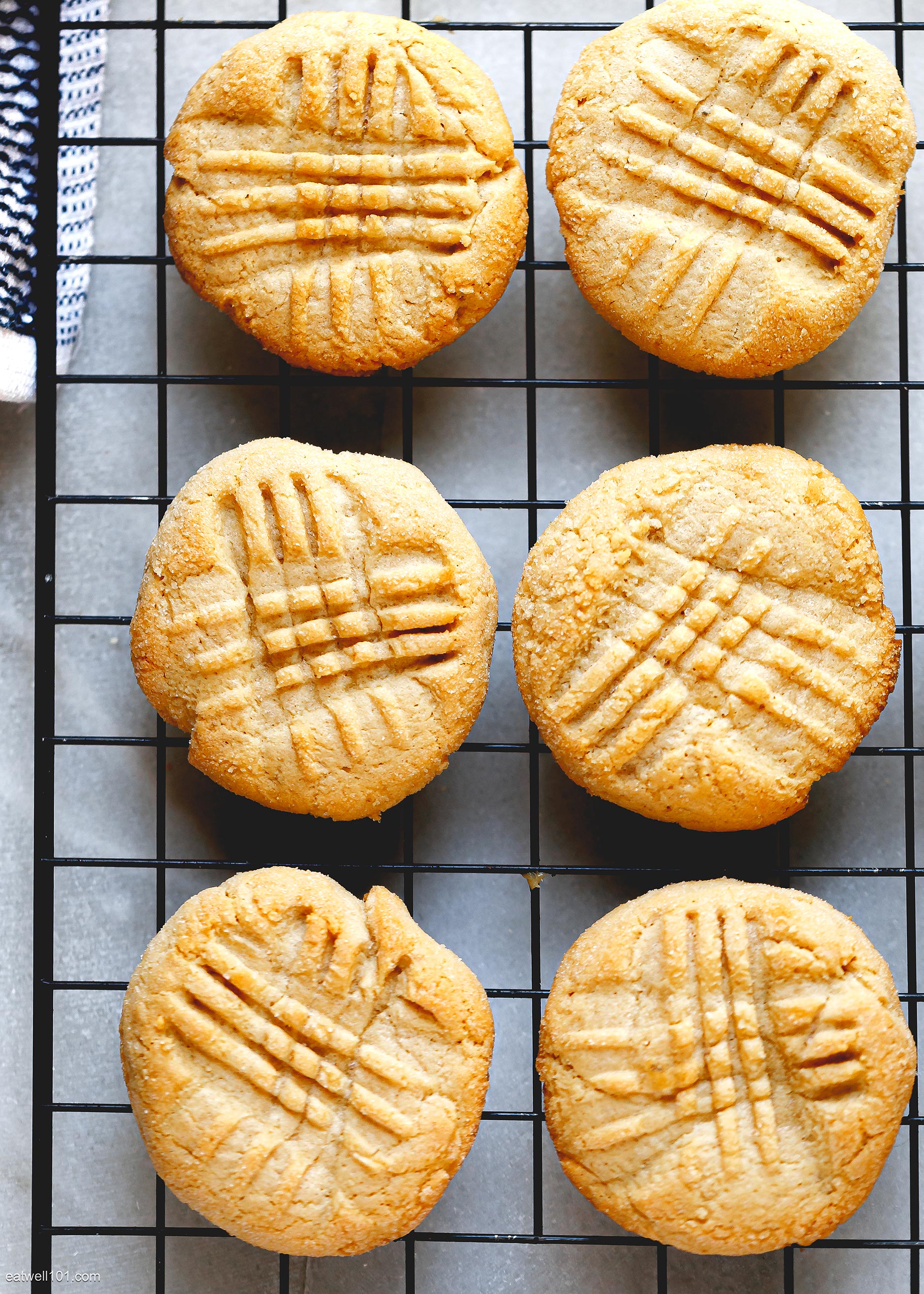 Cream Cheese and Peanut Butter Cookies recipe 1
