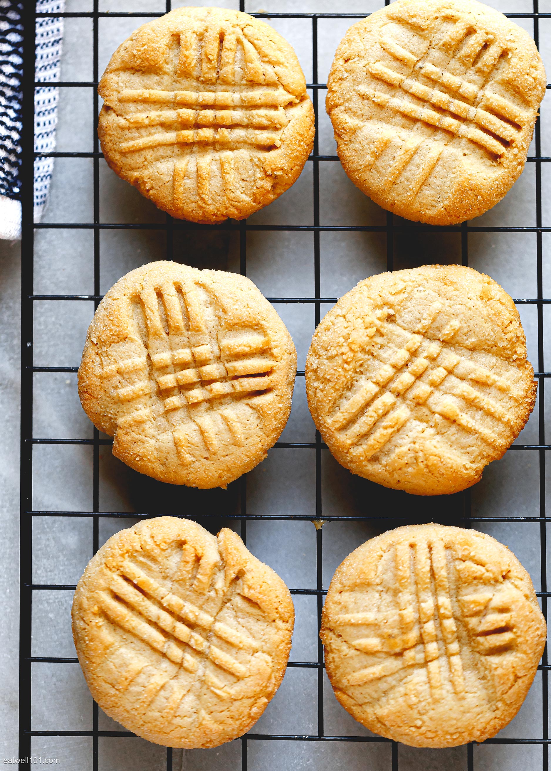 Cream Cheese and Peanut Butter Cookies recipe 1