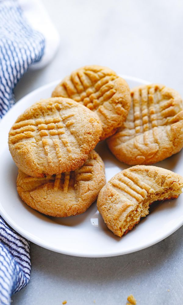 Cream Cheese & Peanut Butter Cookies