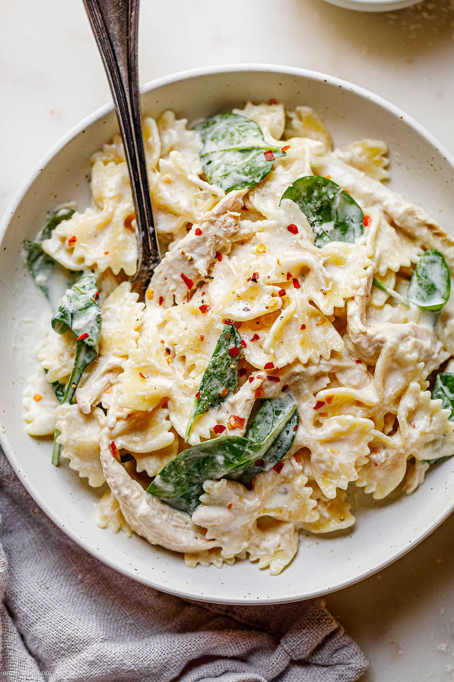 Creamy Spinach Chicken Pasta Recipe – How to Make Creamy Chicken Pasta ...