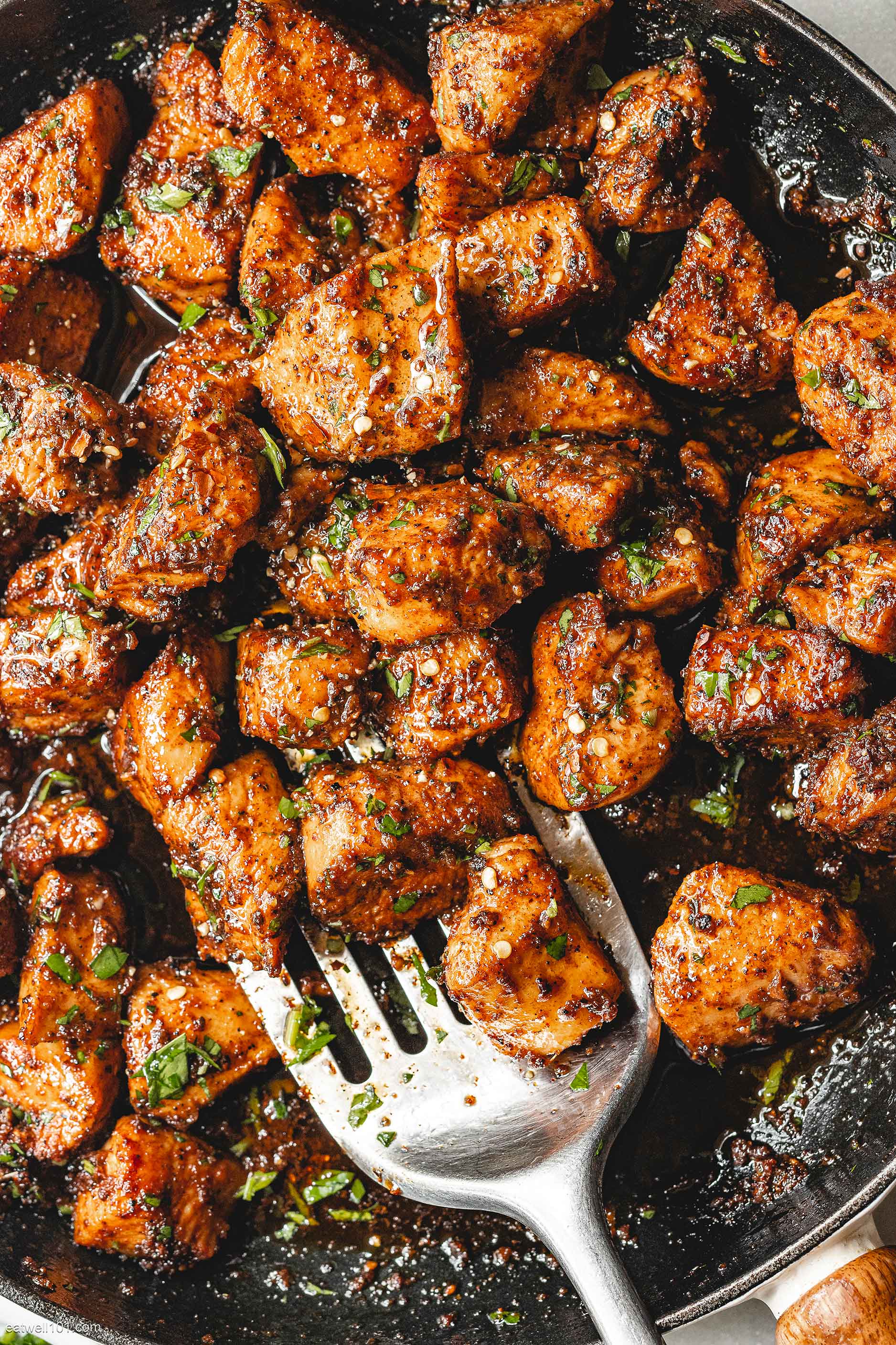 Cast Iron Skillet Chicken Breast with Garlic Herb Butter - Bites