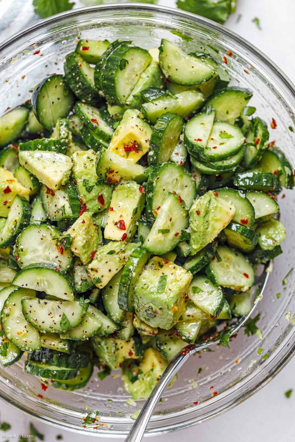 Cucumber Avocado Salad - #recipe by #eatwell101 - https://www.eatwell101.com/cucumber-avocado-salad-recipe