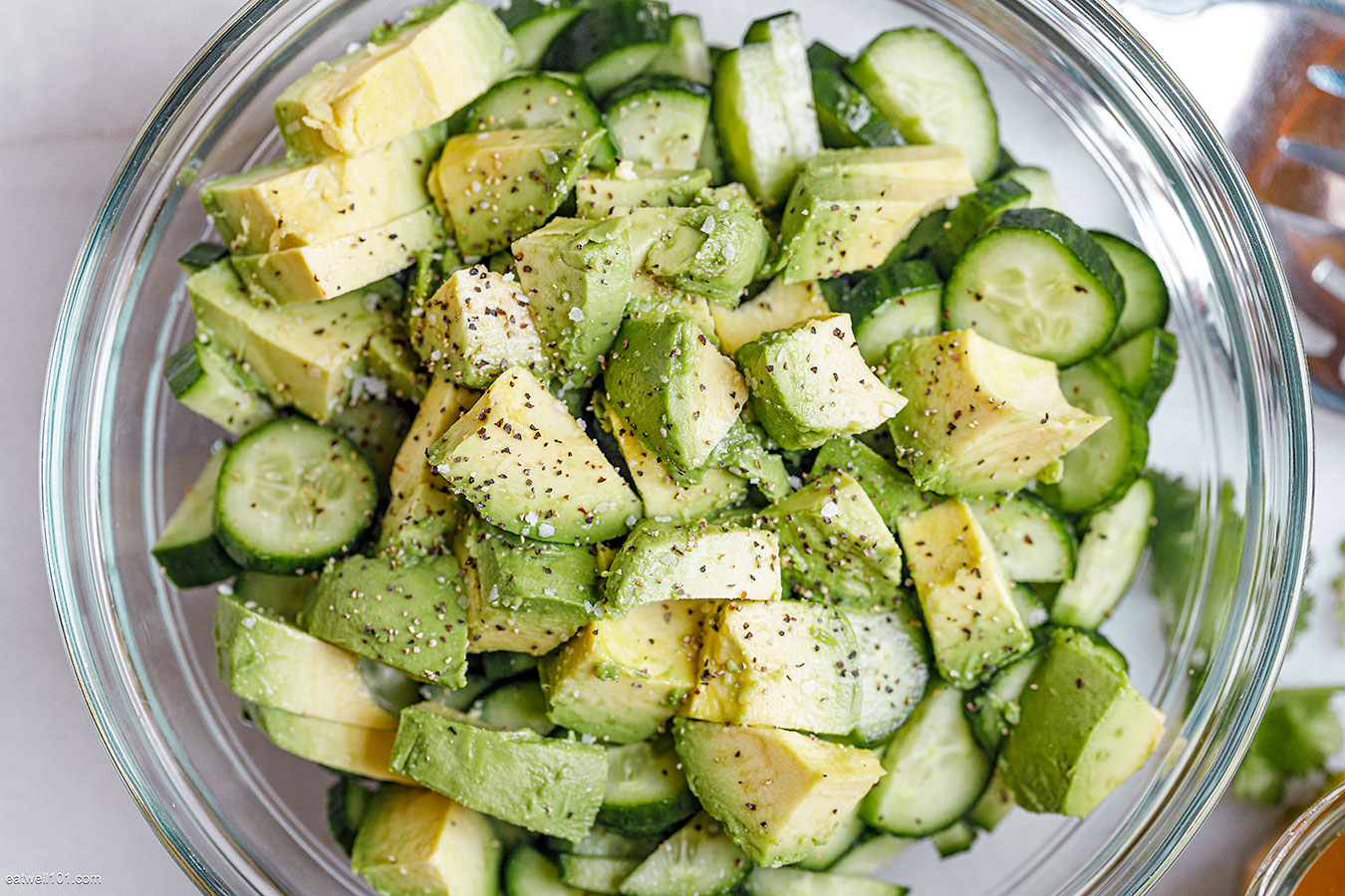 how to make Cucumber Avocado Salad