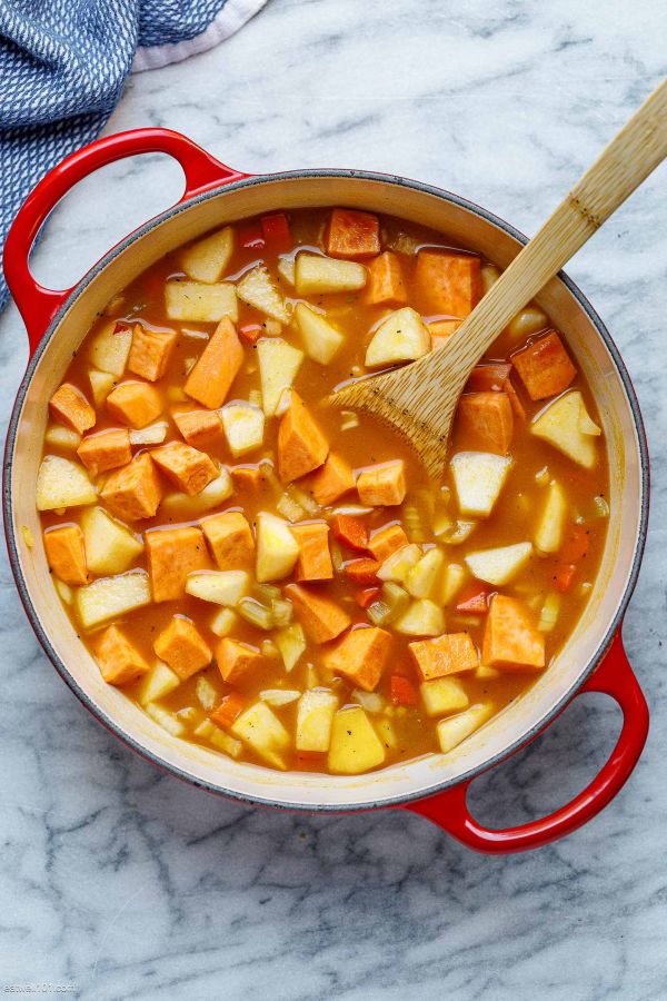 Curry Pumpkin Soup