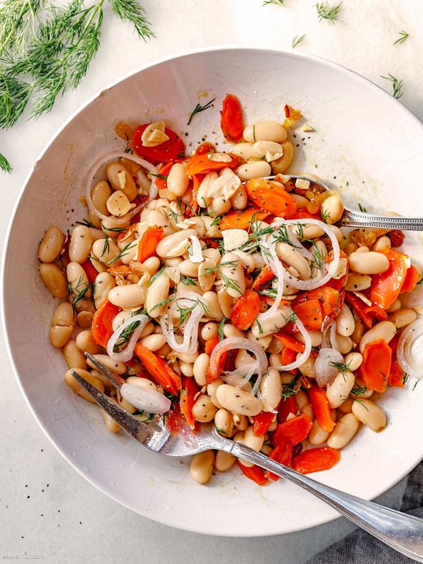 White Bean and Carrot Salad
