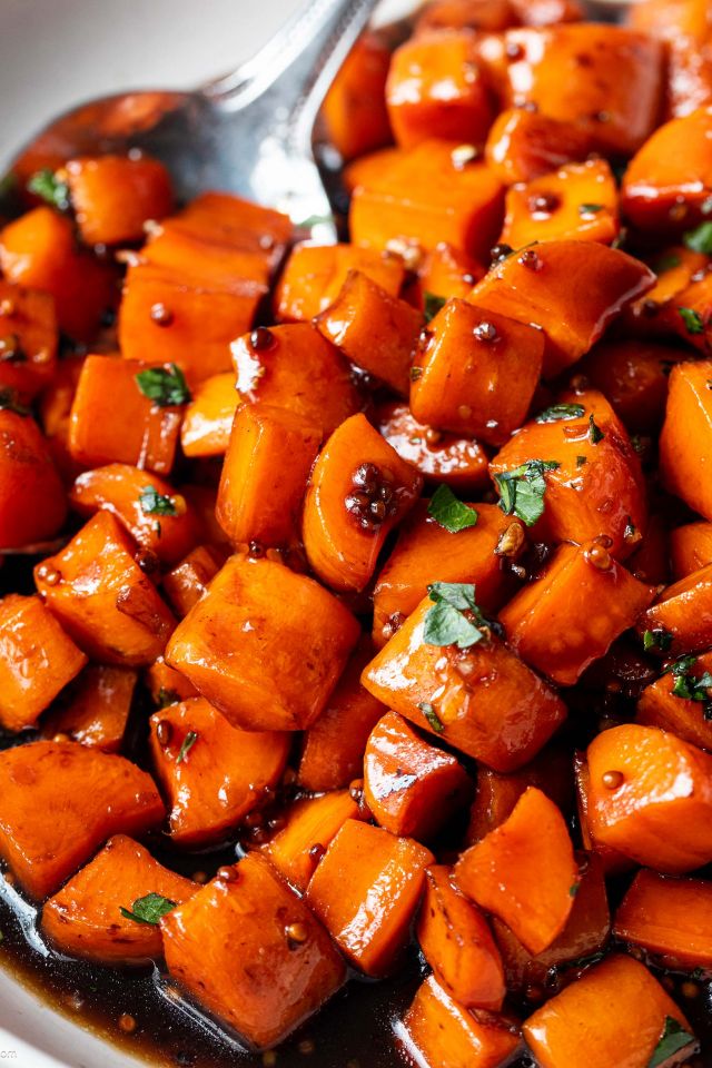 Balsamic Roasted Carrots