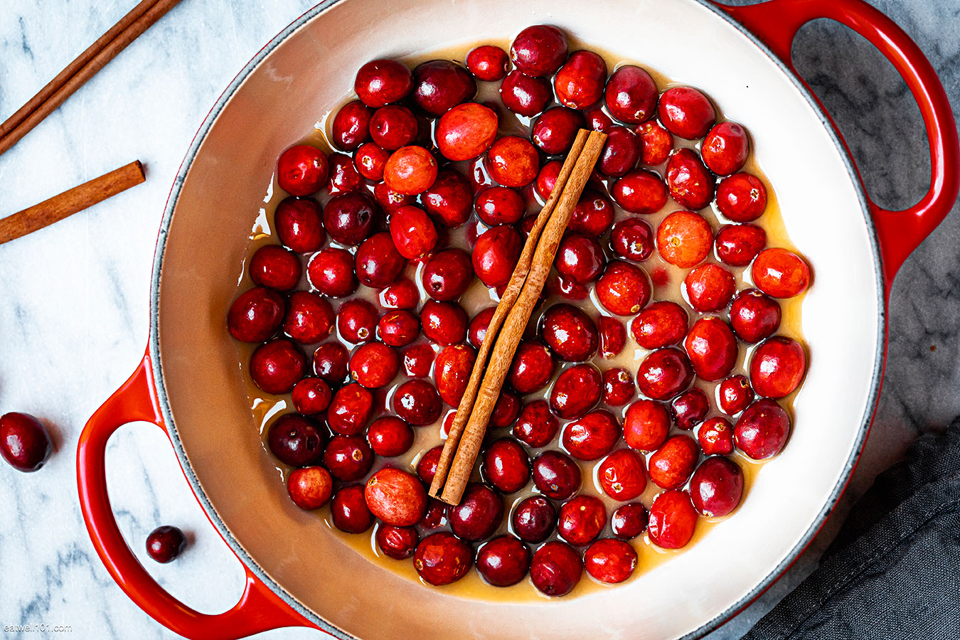 cranberry sauce ingredients