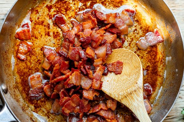 Creamy Garlic Mushrooms with Bacon Spinach