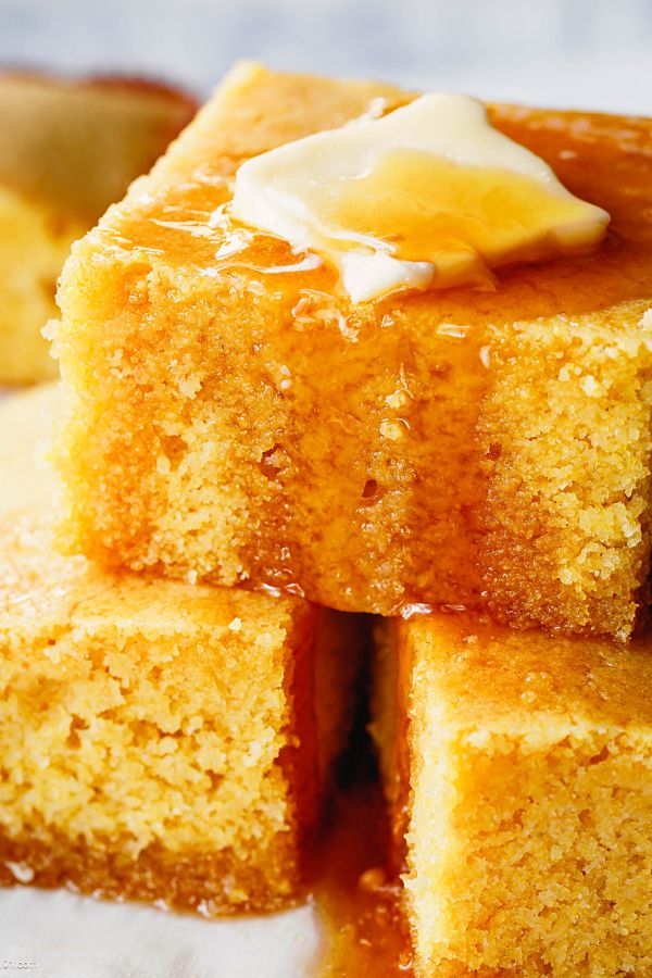 Sweet Cornbread Recipe - #recipe by #eatwell101 - https://www.eatwell101.com/sweet-cornbread-recipe