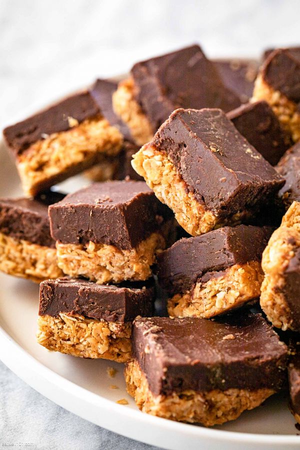 Gluten-Free Peanut Butter Chocolate Bites - #recipe by #eatwell101 - https://www.eatwell101.com/peanut-butter-chocolate-bites-recipe