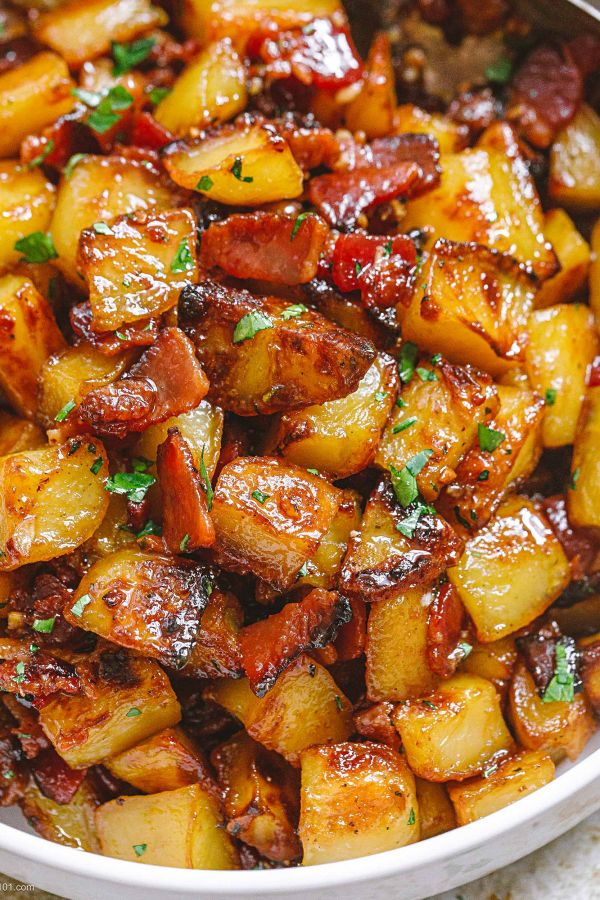 Honey Bacon Roasted Potatoes - #recipe by #eatwell101 - https://www.eatwell101.com/honey-bacon-roasted-potatoes-recipe