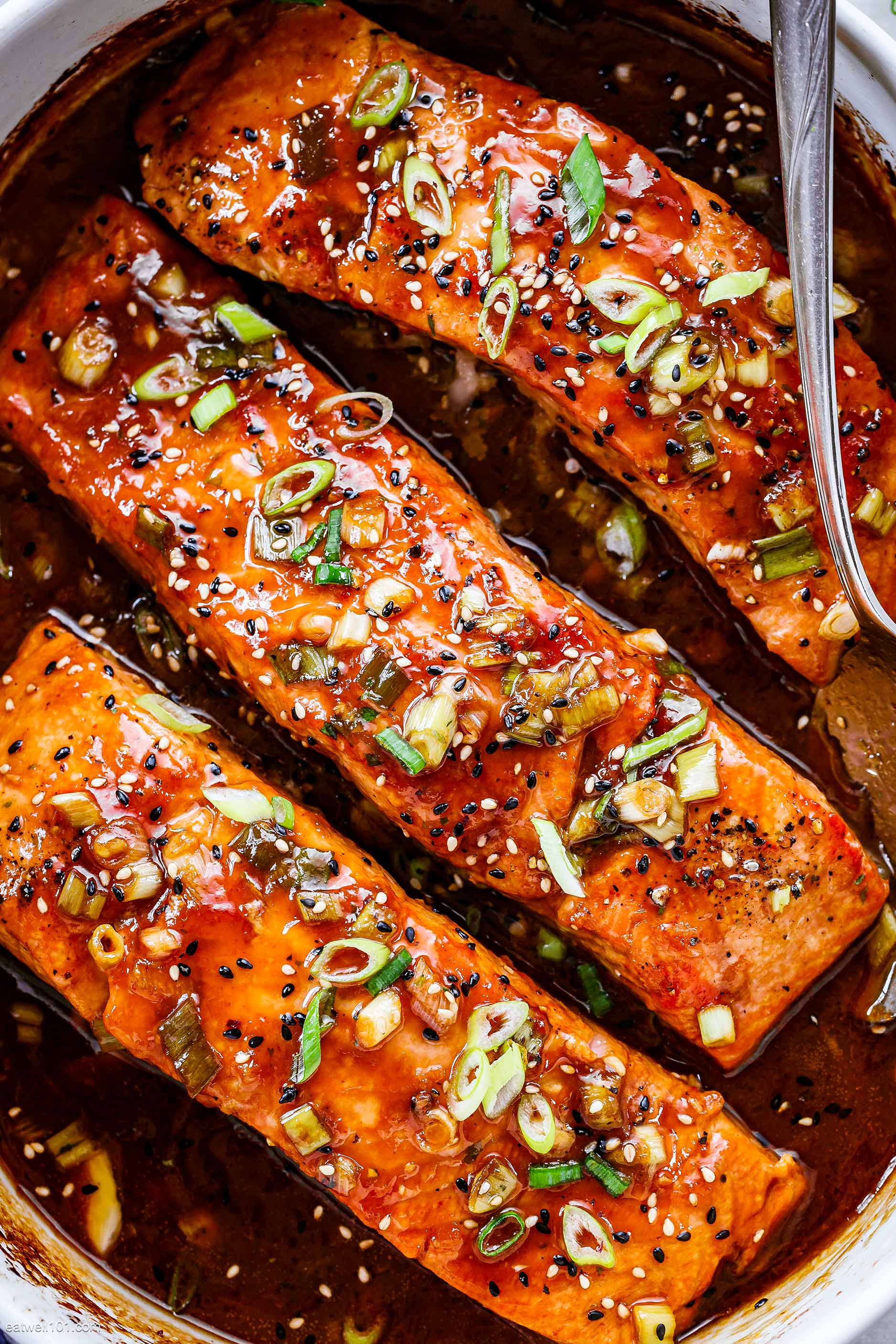 15-Minute Baked Teriyaki Salmon - #recipe by #eatwell101 - https://www.eatwell101.com/baked-teriyaki-salmon-recipe