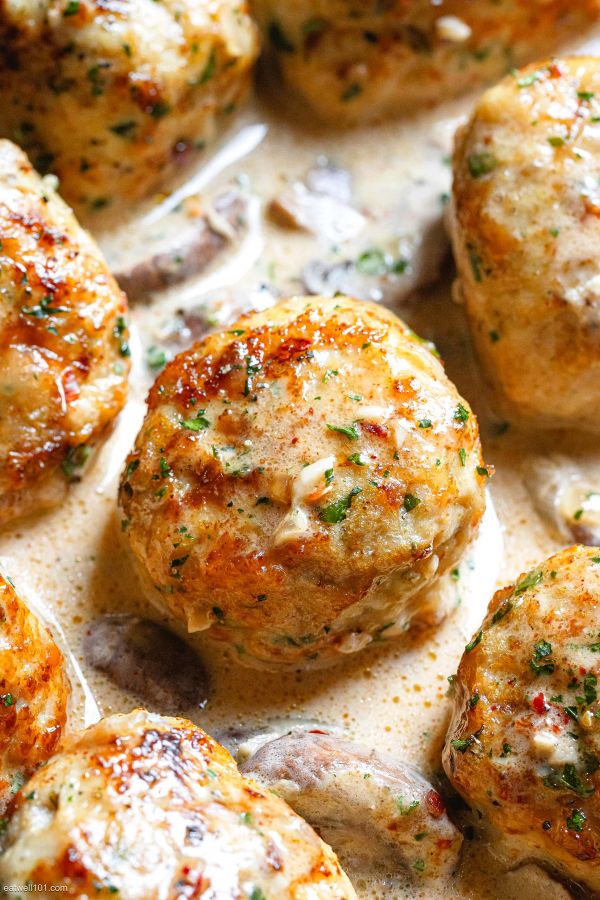 Creamy Mushroom Turkey Meatballs - #recipe by #eatwell101 - https://www.eatwell101.com/creamy-mushroom-turkey-meatballs-recipe
