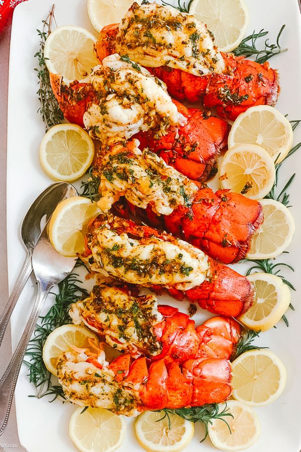 Baked Lobster Tails with Garlic Herb Butter Sauce - #recipe by #eatwell101 - https://www.eatwell101.com/lobster-tails-recipe