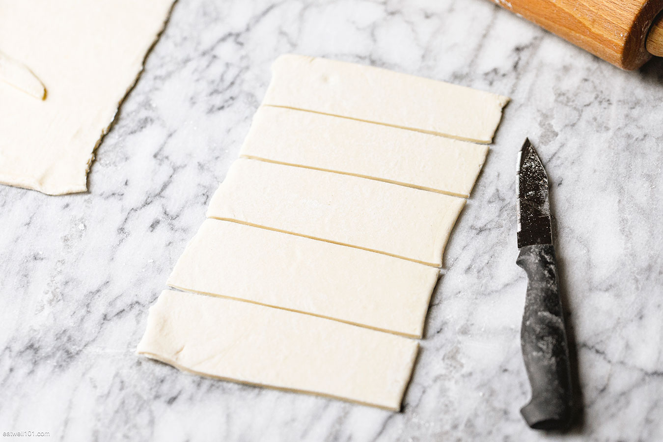 how to make sausage rolls