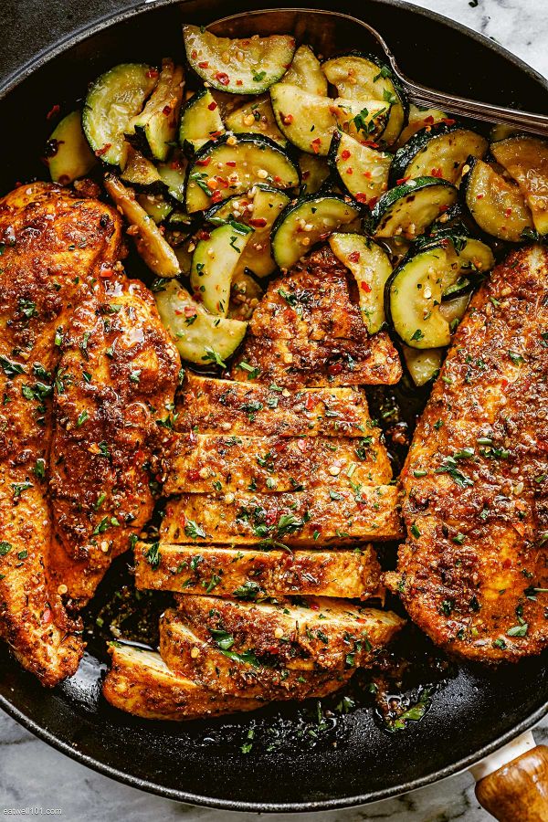 Garlic Chicken and Zucchini