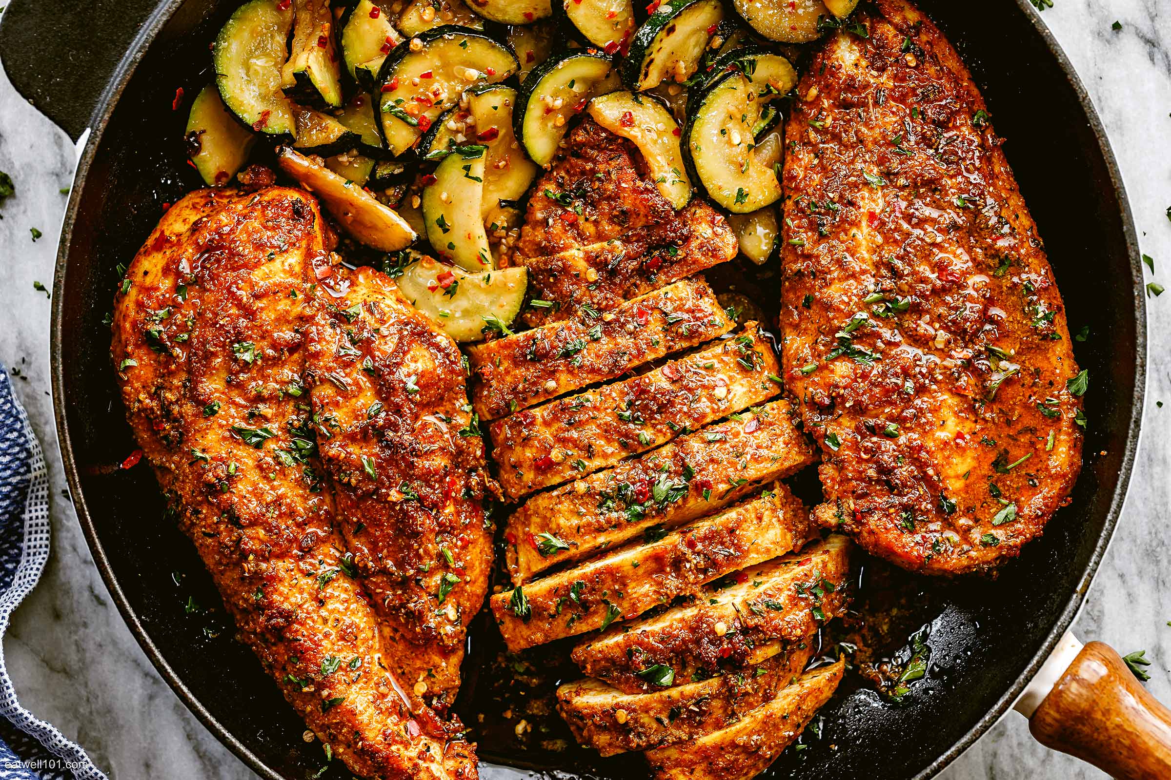 Garlic Chicken and Zucchini