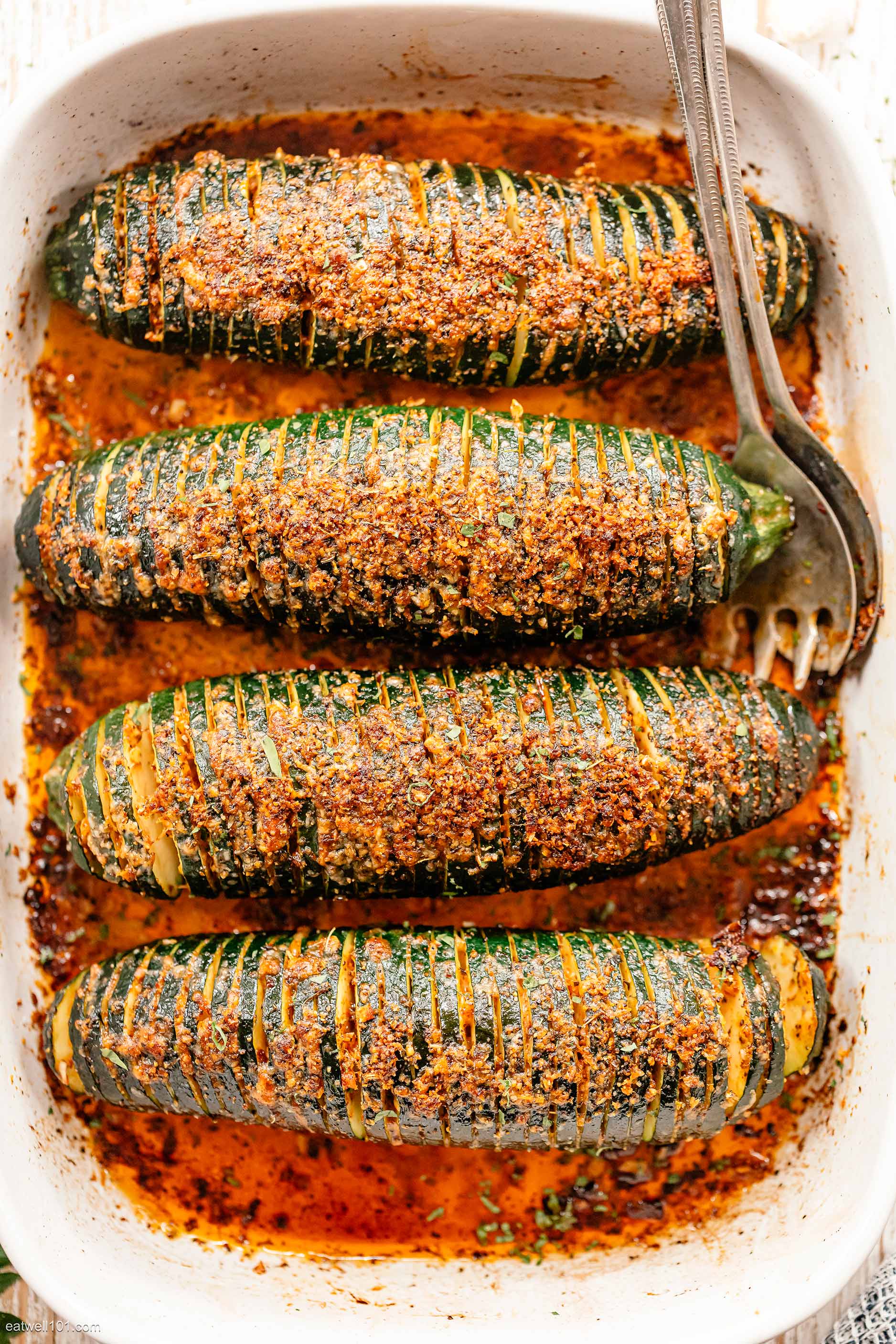 Garlic Parmesan Roasted Zucchini recipe