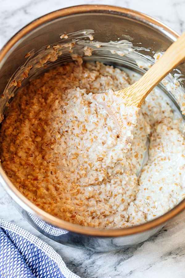Instant Pot Banana Peanut Butter Steel Cut Oats