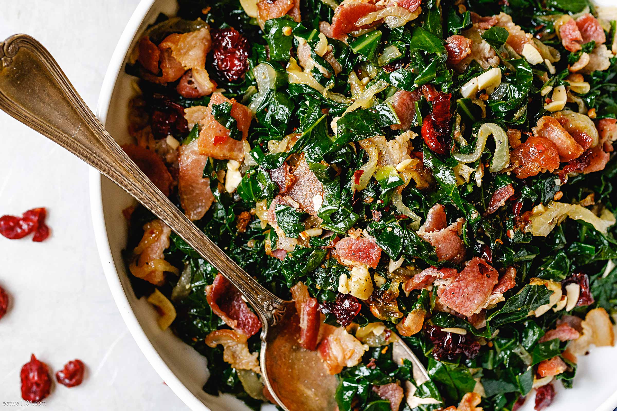 Quick Collard Greens with Bacon