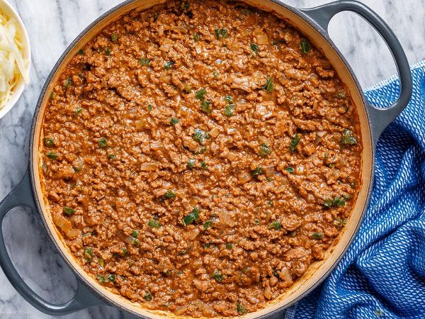 Cheesy Ground Beef Dip