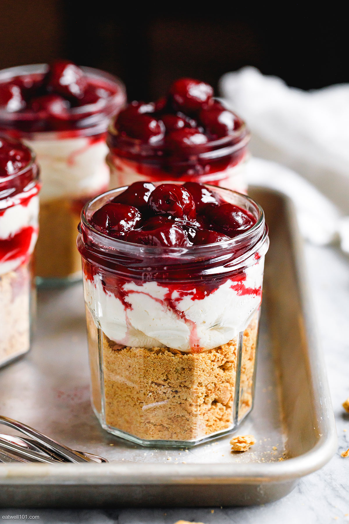 No-Bake Cherry Cheesecakes in a Jar recipe