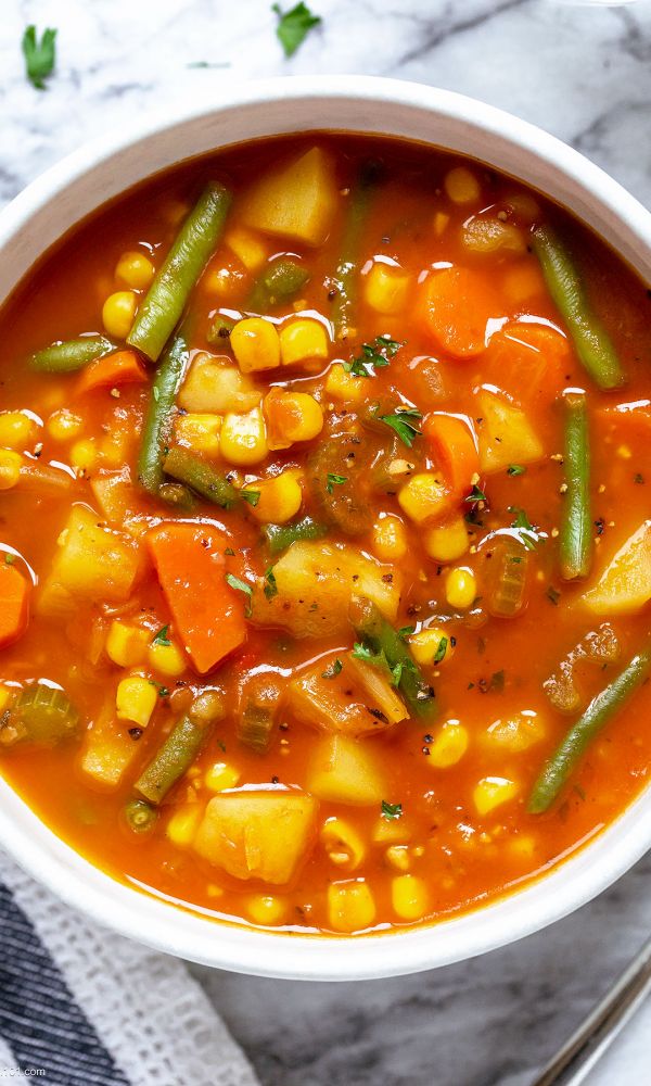 Slow Cooker Vegetable Soup