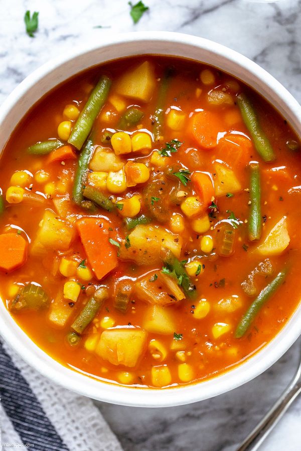 Slow Cooker Vegetable Soup - #recipe by #eatwell101 - https://www.eatwell101.com/slow-cooker-vegetable-soup-recipe