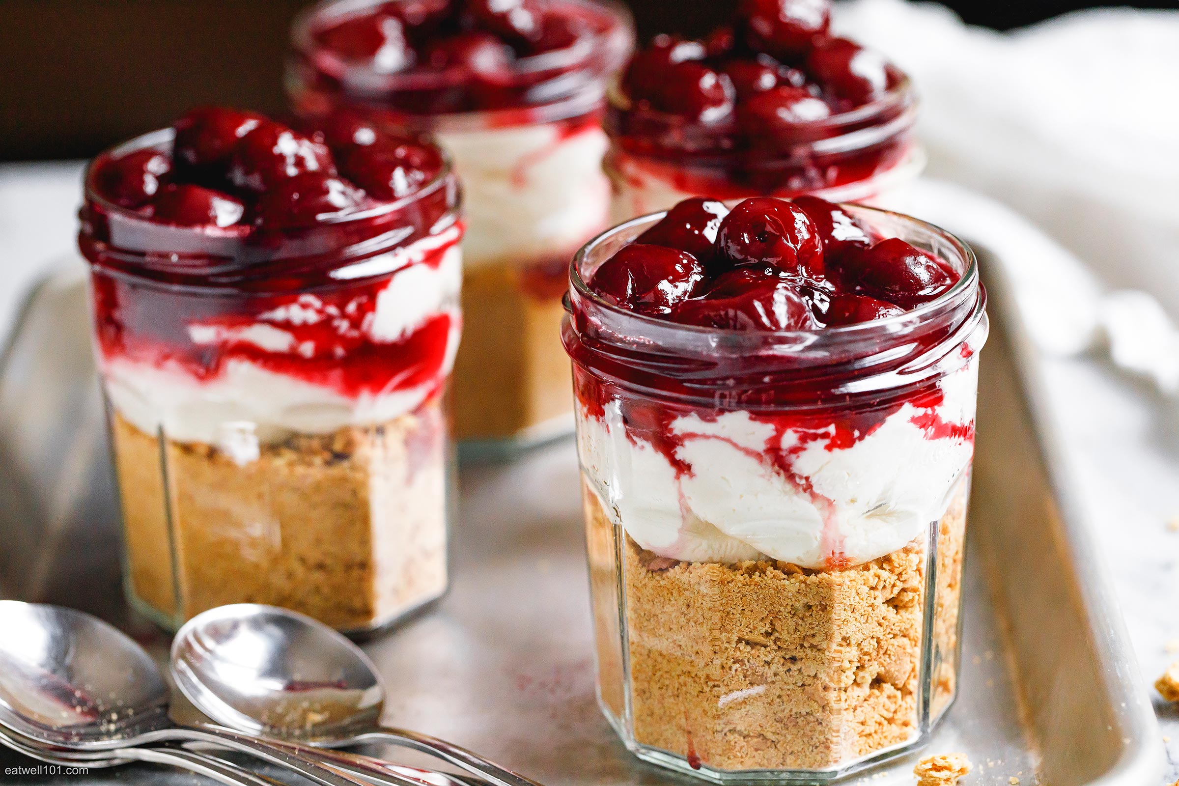 No-Bake Cherry Cheesecake Jars