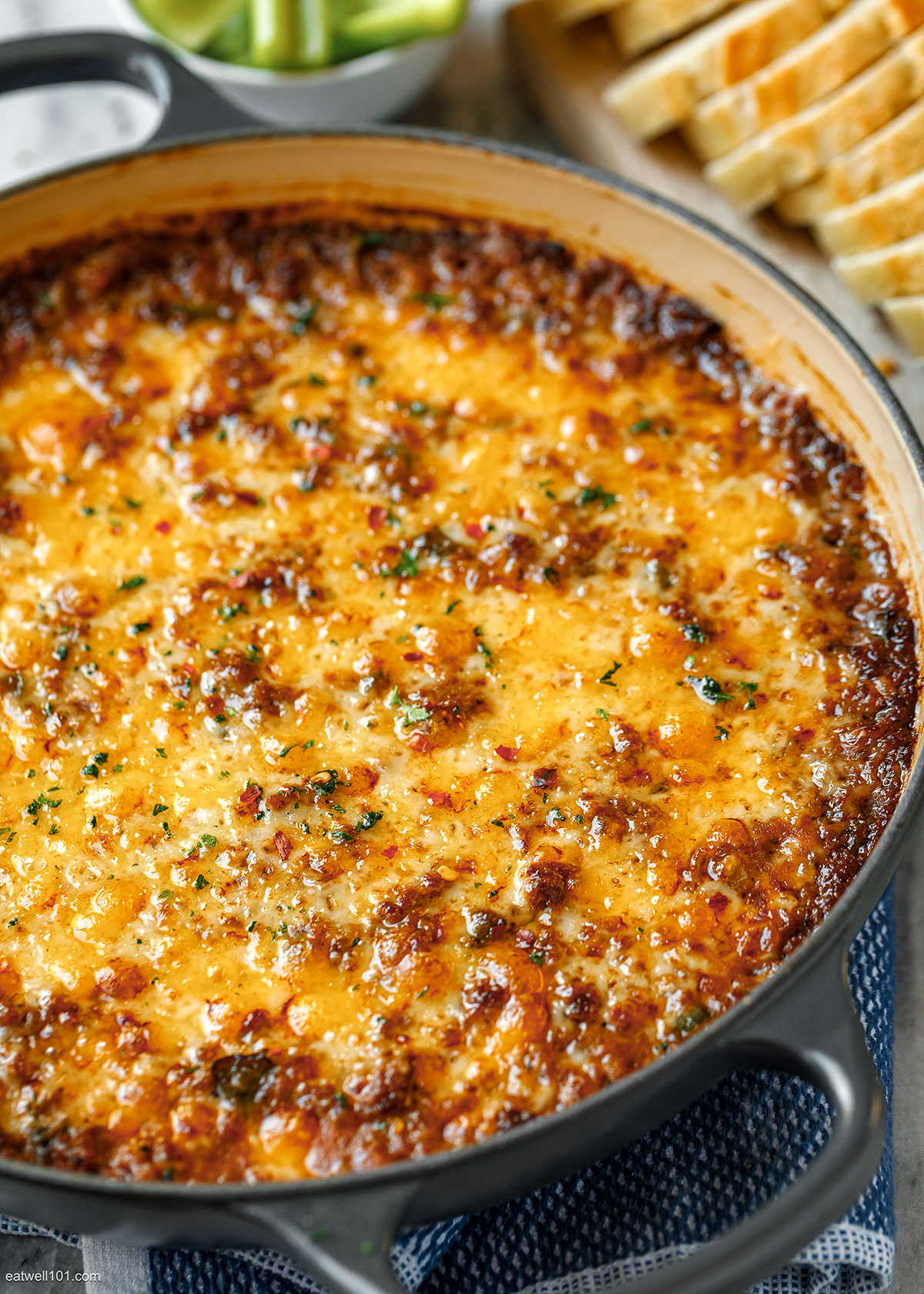 Cheesy Ground Beef Dip Recipe – How to Make Ground Beef Dip — Eatwell101