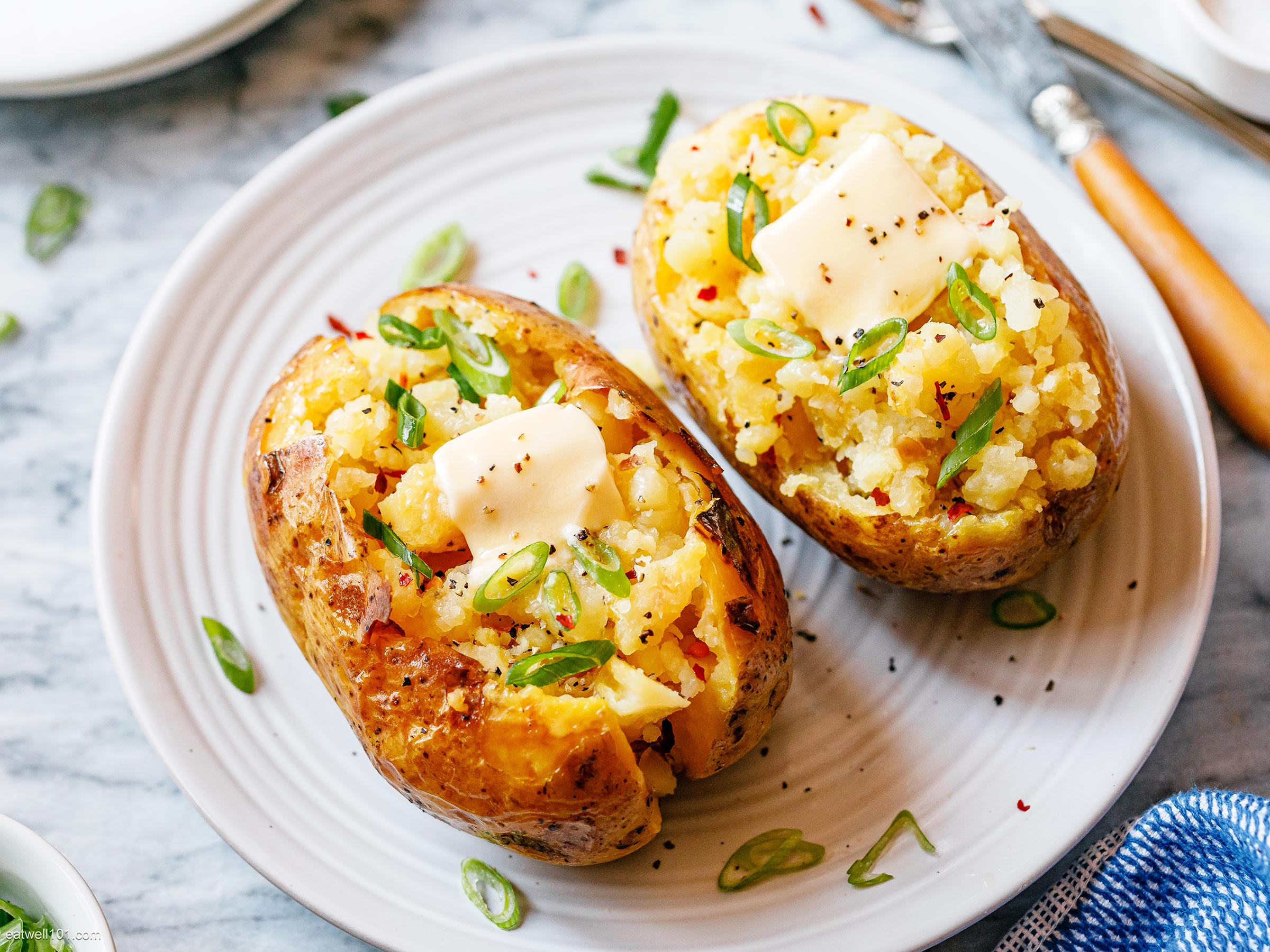 Instant Pot Baked Potatoes Recipe 