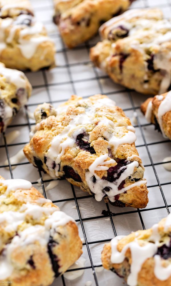 Easy Blueberry Scones