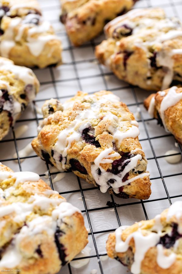 Easy Blueberry Scones - #recipe by #eatwell101 - https://www.eatwell101.com/blueberry-scones-recipe