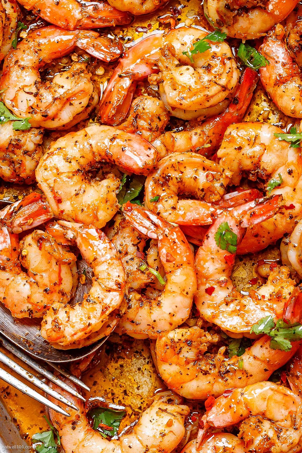 https://www.eatwell101.com/wp-content/uploads/2022/03/Shrimp-Sheet-Pan-Recipe.jpg