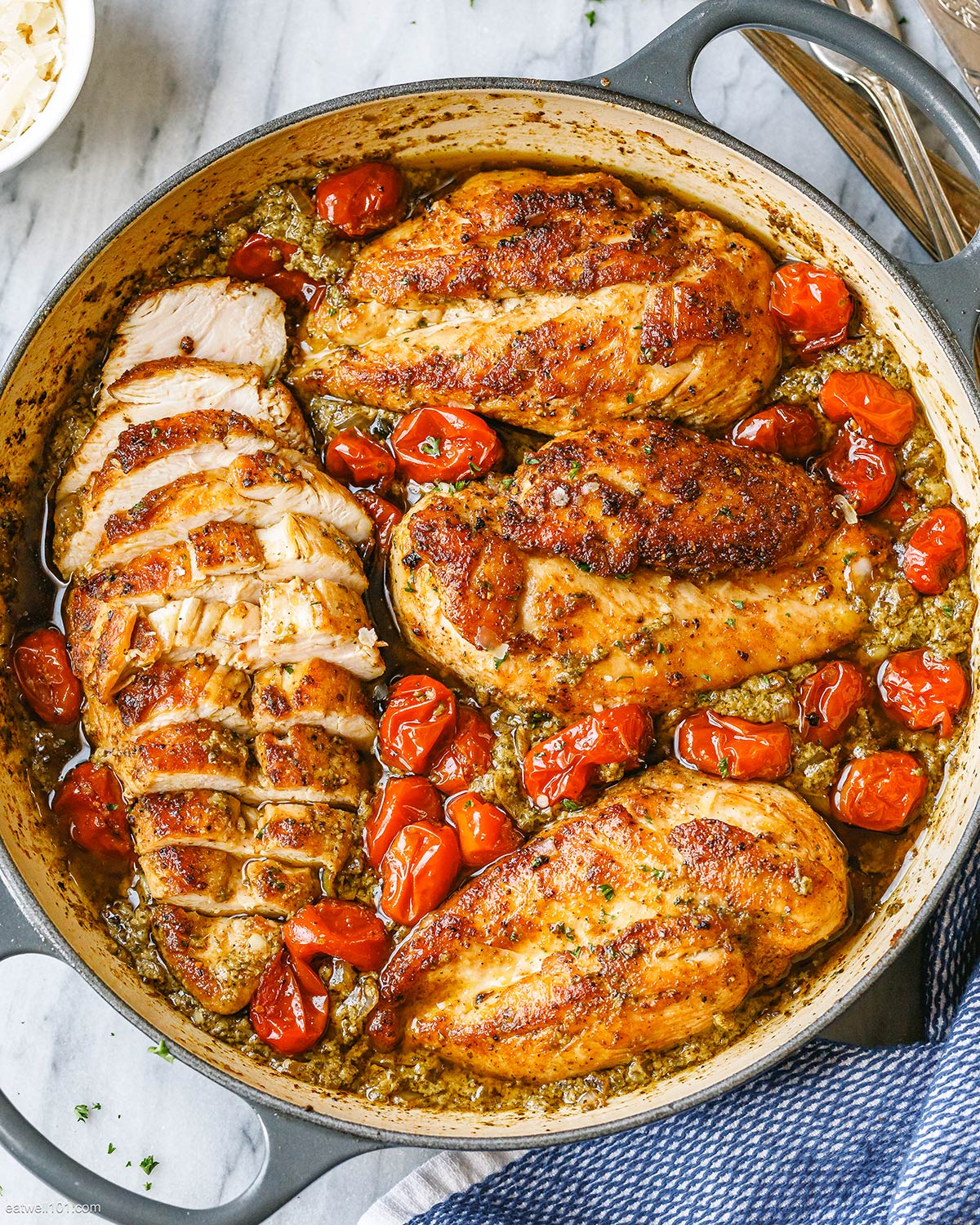 one pan pesto chicken