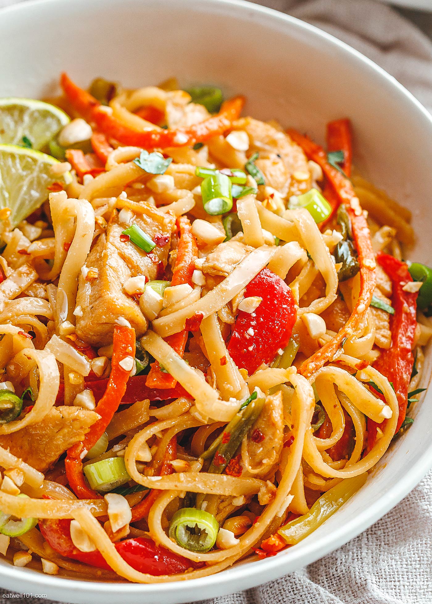 chicken pad thai
