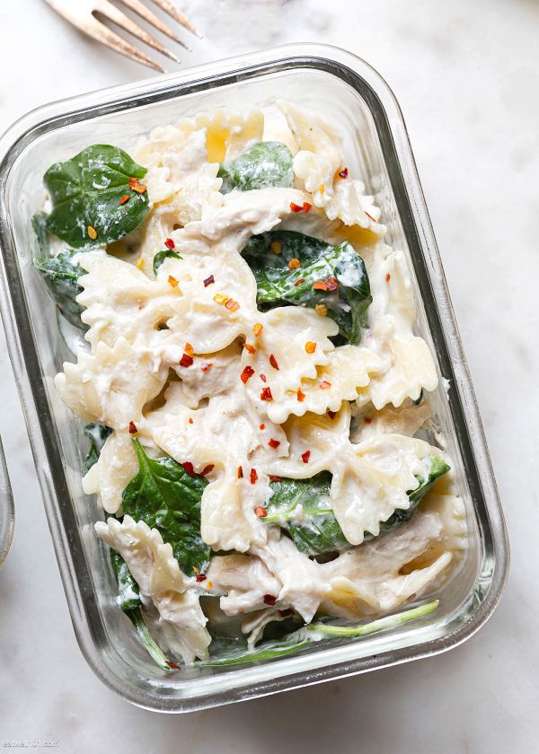 Spinach Chicken Pasta Salad Meal-Prep