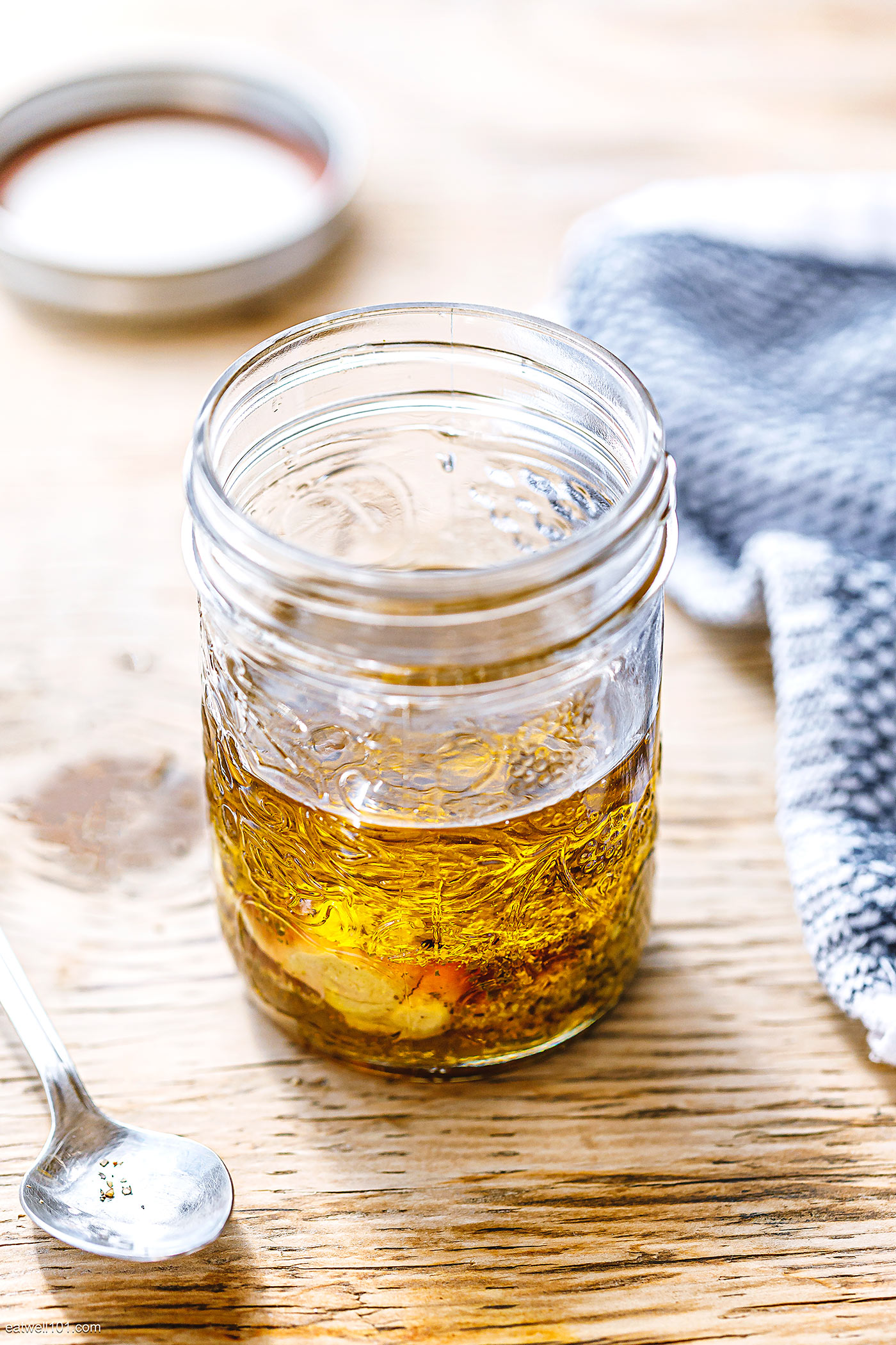 easy pesto dressing