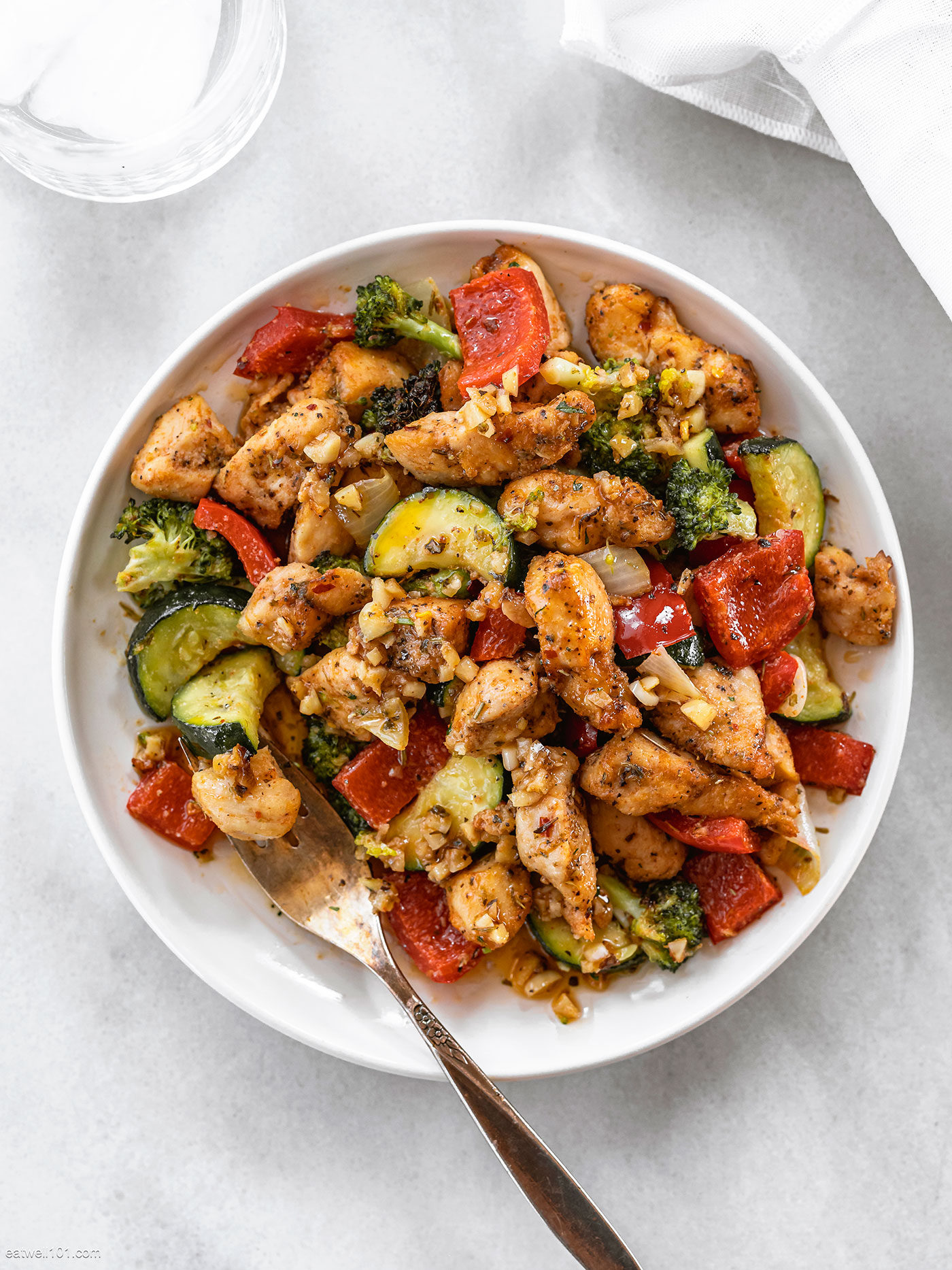 Healthy Air Fryer Chicken and Veggies